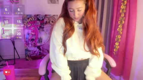 Snapshot of julietacollinss chatting on 06-11-26, 12:32 Julieta online show from 06-11-26, 12:32