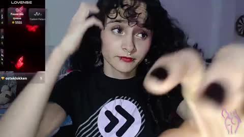 Julieta Jaguar online show from 02-04-25, 12:00