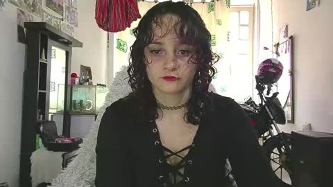 Snapshot of julietajaguar chatting on 05-28-26, 02:03 Julieta Jaguar online show from 05-28-26, 02:03