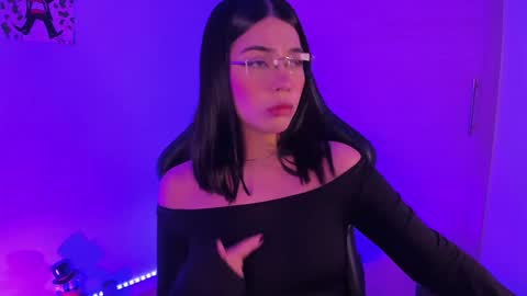 Snapshot of julietariverss chatting on 12-05-24, 03:37 Julieta online show from 12-05-24, 03:37