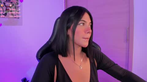 Snapshot of julietariverss chatting on 03-04-25, 01:59 Julieta online show from 03-04-25, 01:59