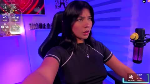 Snapshot of julietariverss chatting on 11-13-25, 01:37 Julieta online show from 11-13-25, 01:37