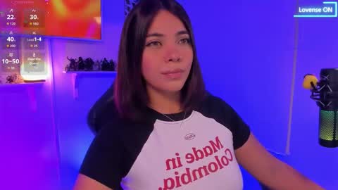 Snapshot of julietariverss chatting on 03-10-26, 01:32 Julieta online show from 03-10-26, 01:32