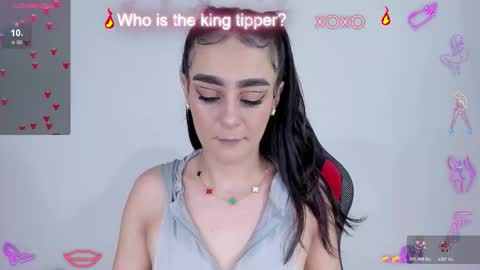 serafelle online show from 02-15-26, 08:27