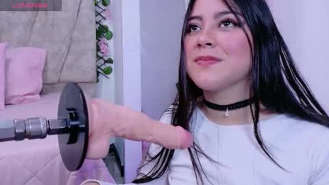 julietatorres_ online show from 12-05-25, 04:21