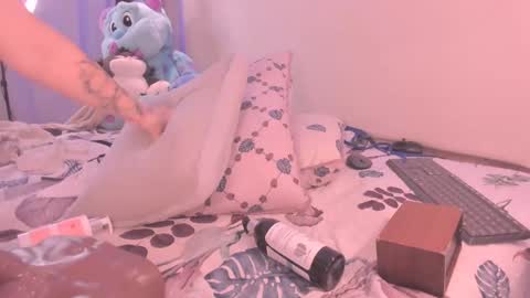 Snapshot of julietavargas chatting on 01-03-25, 04:37 Julieta Vargas online show from 01-03-25, 04:37