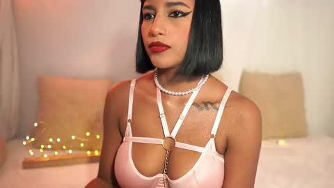 julietawinona online show from 12-04-25, 10:07