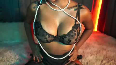 julietawinona online show from 02-28-26, 09:27