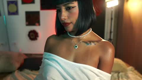 Snapshot of julietawinona chatting on 06-09-26, 02:17 julietawinona online show from 06-09-26, 02:17