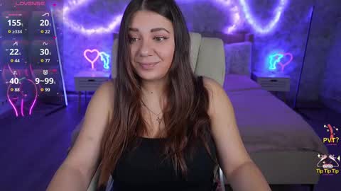 Snapshot of julietdream chatting on 03-10-25, 06:49 J U L I E T online show from 03-10-25, 06:49