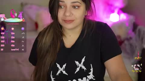 Snapshot of julietdream chatting on 10-26-25, 07:14 J U L I E T online show from 10-26-25, 07:14