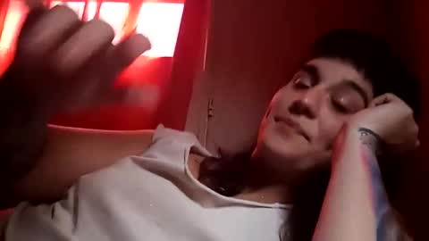 julietfranc28 online show from 01-10-26, 06:20