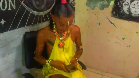 Julieth Wolf online show from 10-26-25, 01:22