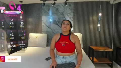 Snapshot of julietha_taylor chatting on 06-24-26, 01:48 Julietha online show from 06-24-26, 01:48