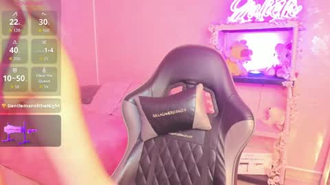 Julieth online show from 04-10-26, 05:01