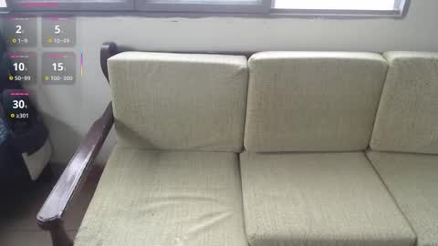 juliethserna online show from 10-12-25, 05:23