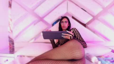 Snapshot of julietta_fox chatting on 03-07-26, 09:06 J U L L I E T A F O X online show from 03-07-26, 09:06