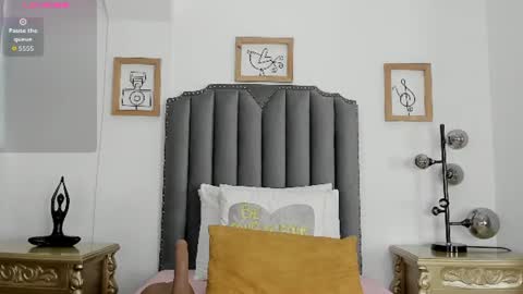 Snapshot of julietta_pink chatting on 07-09-26, 12:09 Julieta online show from 07-09-26, 12:09