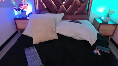 Snapshot of juliette_leroyy chatting on 06-05-26, 08:47 juli online show from 06-05-26, 08:47