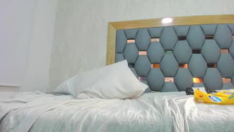 juliette_pretty_ online show from 02-13-26, 12:17