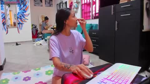 Snapshot of juliette_sweet05 chatting on 02-03-25, 08:13 juliette online show from 02-03-25, 08:13