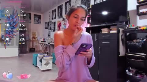 Snapshot of juliette_sweet05 chatting on 02-28-25, 07:14 juliette online show from 02-28-25, 07:14