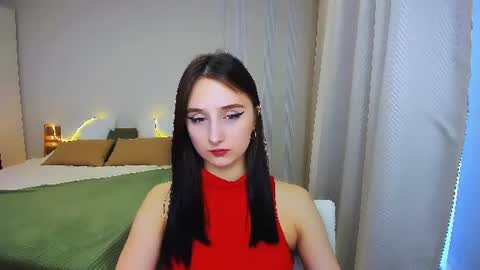 Snapshot of juliettemonli chatting on 06-12-26, 12:04 juliettemonli online show from 06-12-26, 12:04