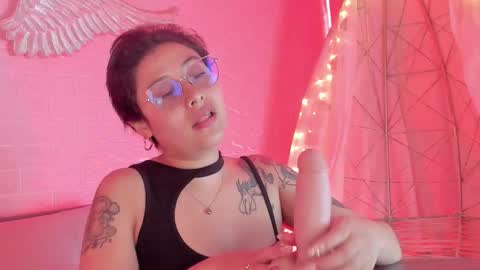 Julieta online show from 10-30-25, 07:58