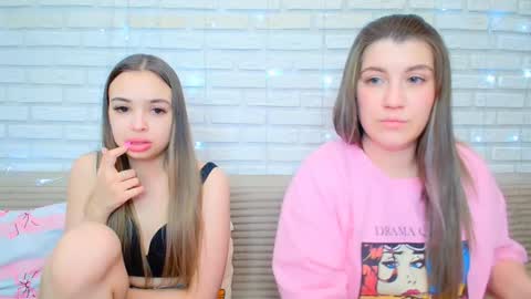 Snapshot of jullymood chatting on 02-08-26, 06:55 DoubleCherry online show from 02-08-26, 06:55