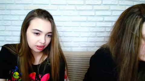 Snapshot of jullymood chatting on 02-13-26, 07:26 DoubleCherry online show from 02-13-26, 07:26