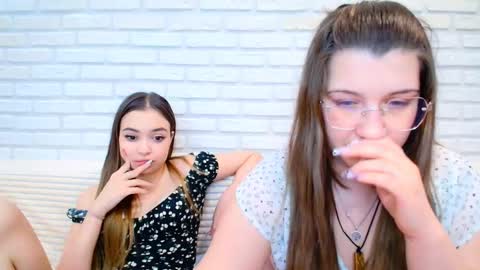 Snapshot of jullymood chatting on 02-21-26, 07:37 DoubleCherry online show from 02-21-26, 07:37