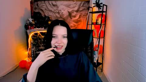 Juls online show from 10-22-25, 10:15