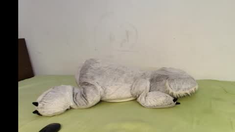 Snapshot of julyanarains chatting on 11-15-25, 09:00 Julyana online show from 11-15-25, 09:00