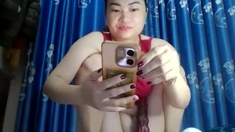 Snapshot of julybeo chatting on 06-04-26, 11:44 julybeo online show from 06-04-26, 11:44