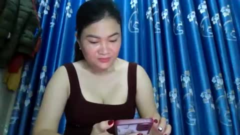 Snapshot of julybeo chatting on 07-12-26, 01:24 julybeo online show from 07-12-26, 01:24