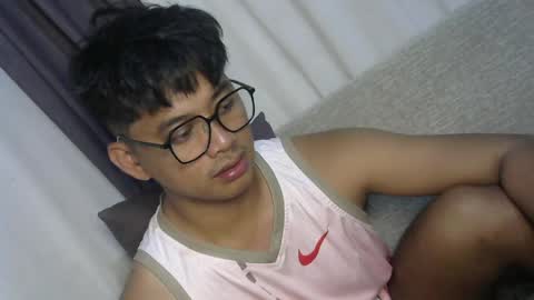 Snapshot of julz_alwayshorny chatting on 04-22-26, 09:44 call me julz online show from 04-22-26, 09:44