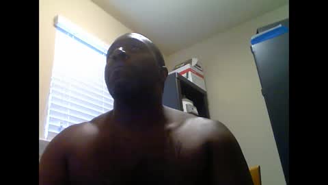 junbug8812 online show from 09-30-25, 03:39