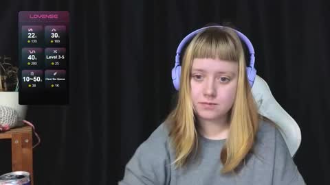 Snapshot of june_shy0 chatting on 11-28-25, 08:17 June online show from 11-28-25, 08:17