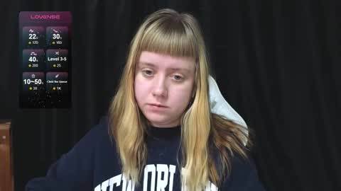 Snapshot of june_shy0 chatting on 12-23-25, 09:18 June online show from 12-23-25, 09:18