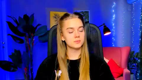 junewoods online show from 01-15-26, 08:08