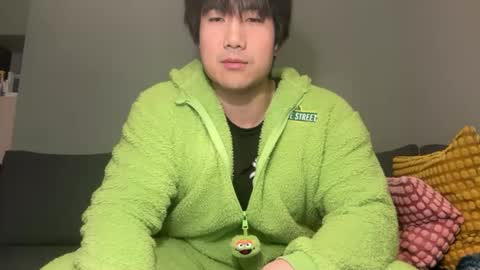 Snapshot of jungcock1234 chatting on 12-15-25, 05:17 Jungcock1234 online show from 12-15-25, 05:17