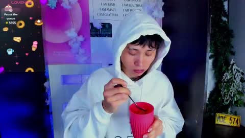 Junior online show from 02-16-25, 01:36