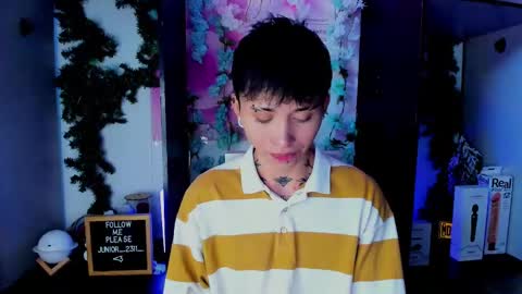 Junior online show from 03-01-25, 05:27