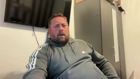 Junky online show from 09-14-25, 04:17