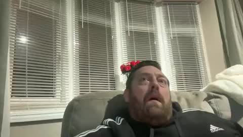 Snapshot of junky345 chatting on 01-17-26, 09:51 Junky online show from 01-17-26, 09:51