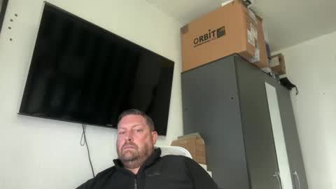 Snapshot of junky345 chatting on 02-08-26, 01:58 Junky online show from 02-08-26, 01:58