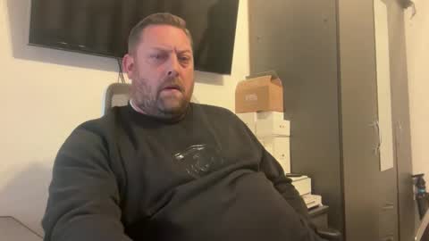 Snapshot of junky345 chatting on 02-14-26, 09:11 Junky online show from 02-14-26, 09:11