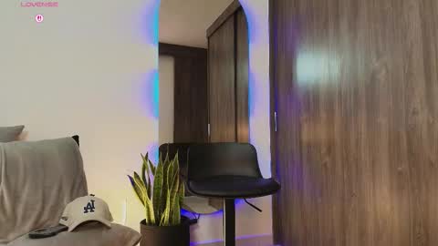 junniormontaner online show from 03-24-26, 02:16