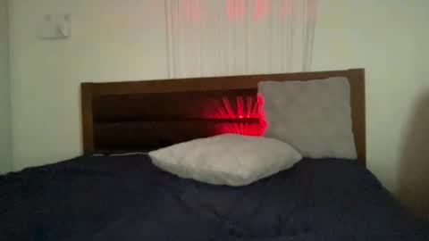 junovaughn online show from 07-05-26, 03:56