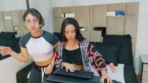 Jupiter y Saturno online show from 11-10-25, 05:01